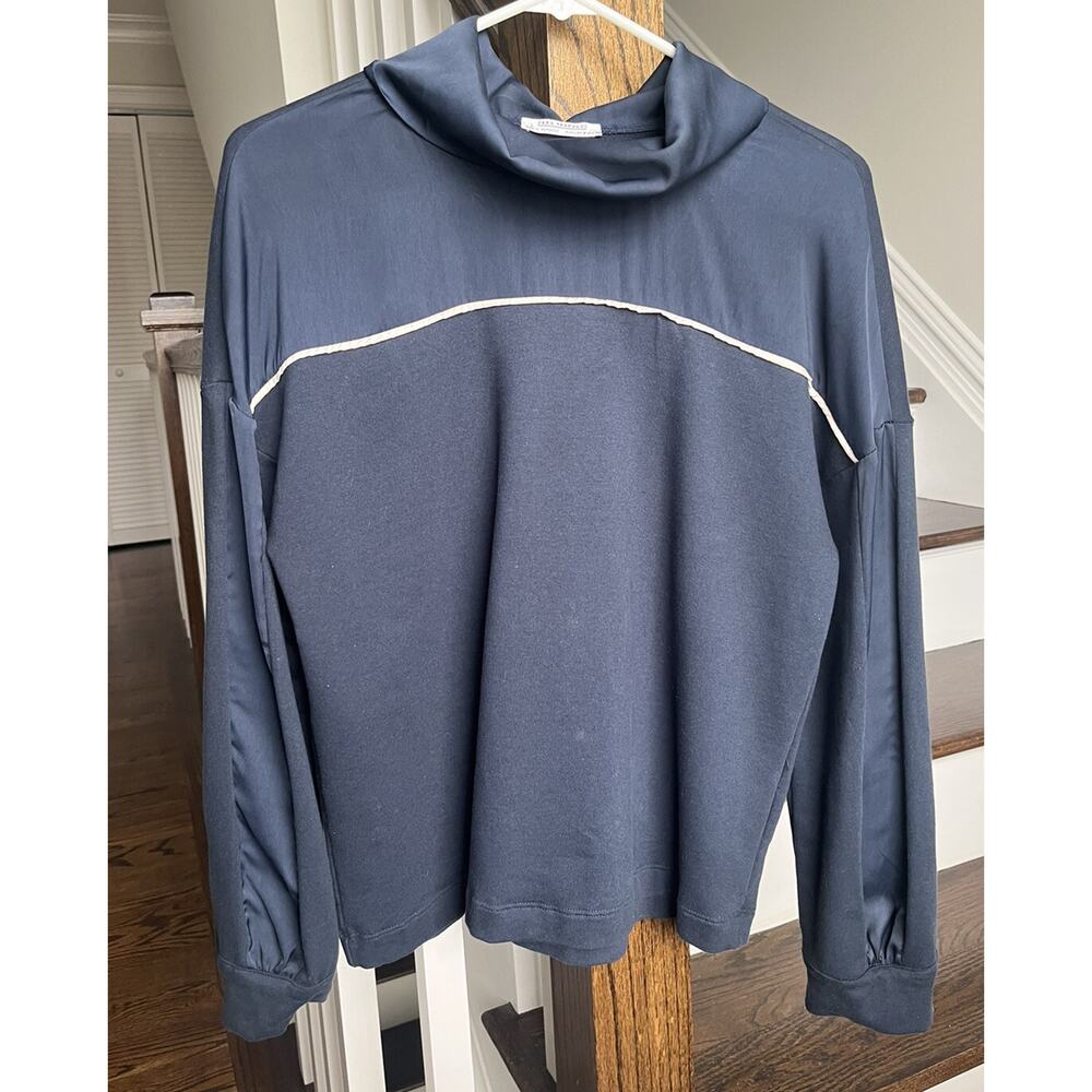 zara trafaluc women’s top sz. M blue nwot